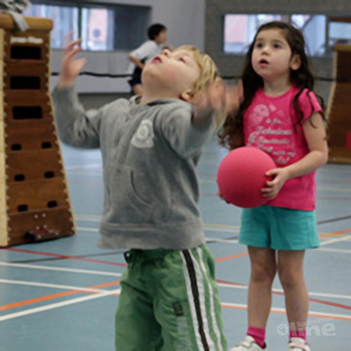 Badminton voor de allerkleinsten bij BC DKC Badminton voor de allerkleinsten bij BC DKC