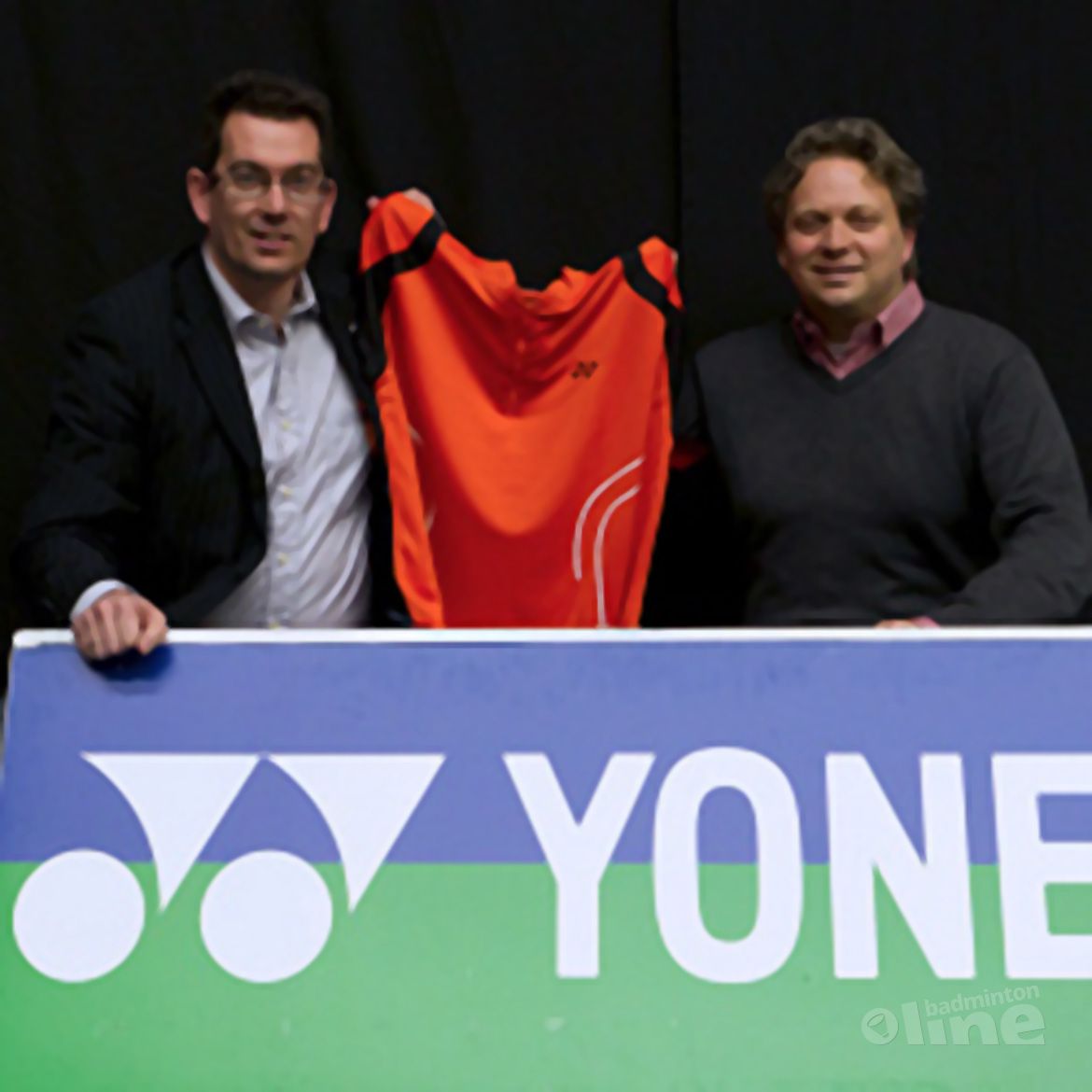 Yonex en Duinwijck sluiten driejarig sponsorcontract Yonex en Duinwijck sluiten driejarig sponsorcontract