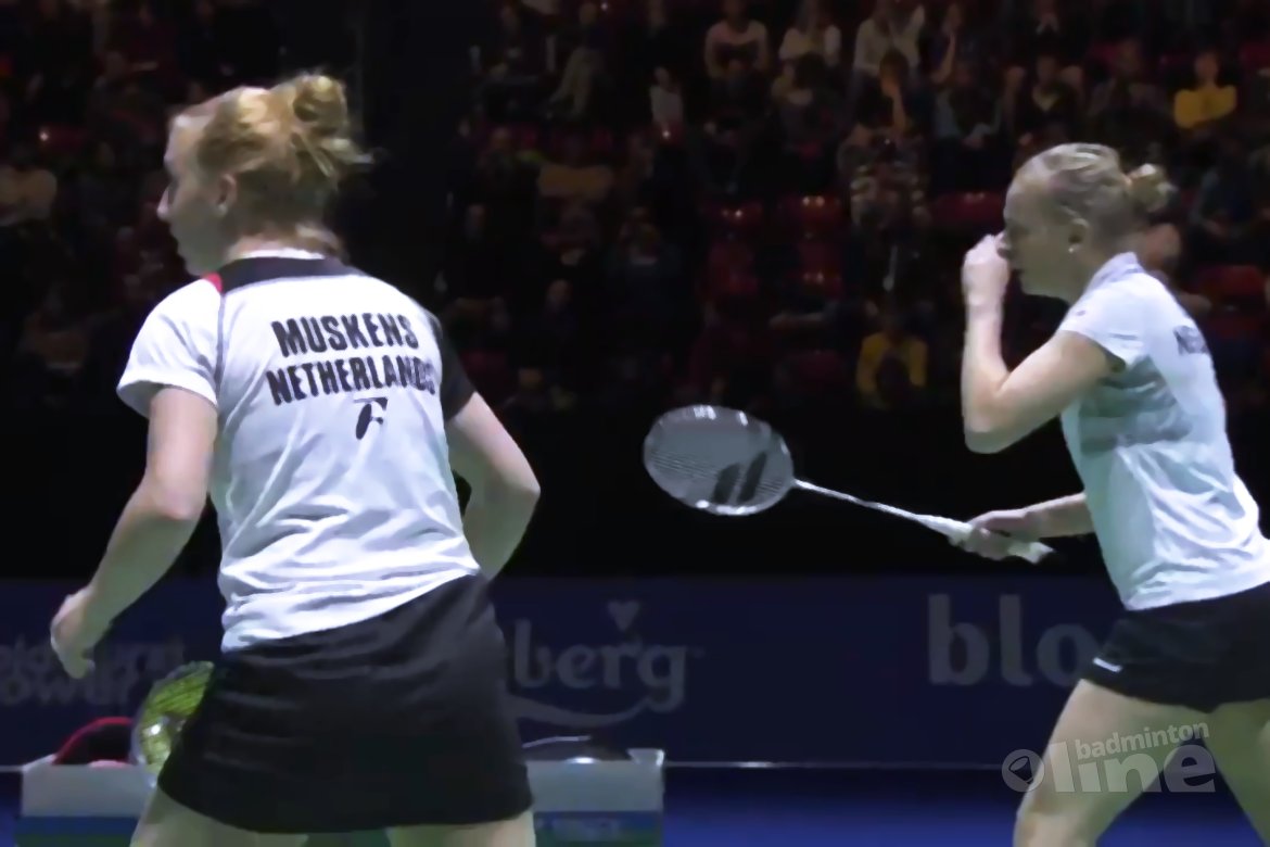 Eefje en Selena: tevreden over niveau halve finale Swiss Open Eefje en Selena: tevreden over niveau halve finale Swiss Open
