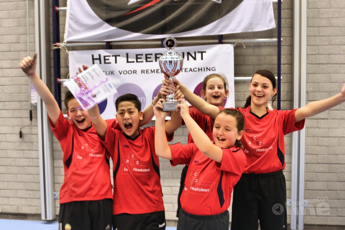 De Hoeksteen wint scholentoernooi opnieuw De Hoeksteen wint scholentoernooi opnieuw