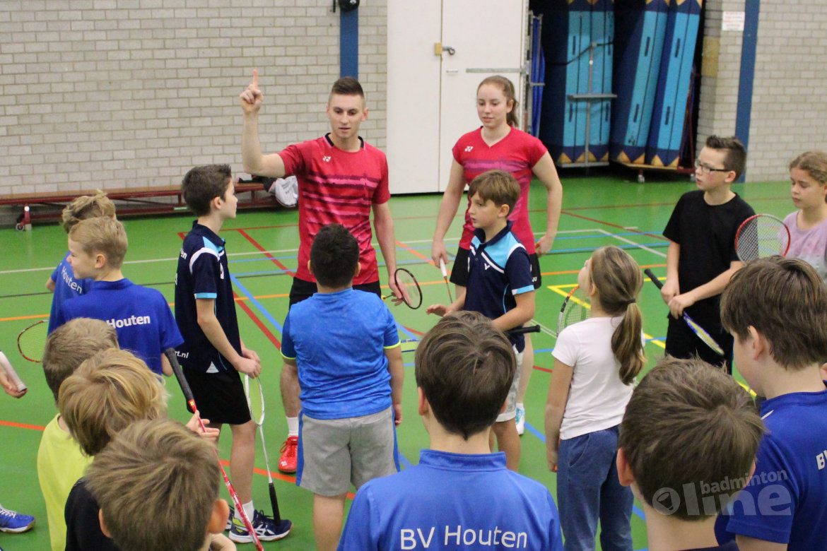 Junioren BV Houten genieten van les topbadmintonners Junioren BV Houten genieten van les topbadmintonners