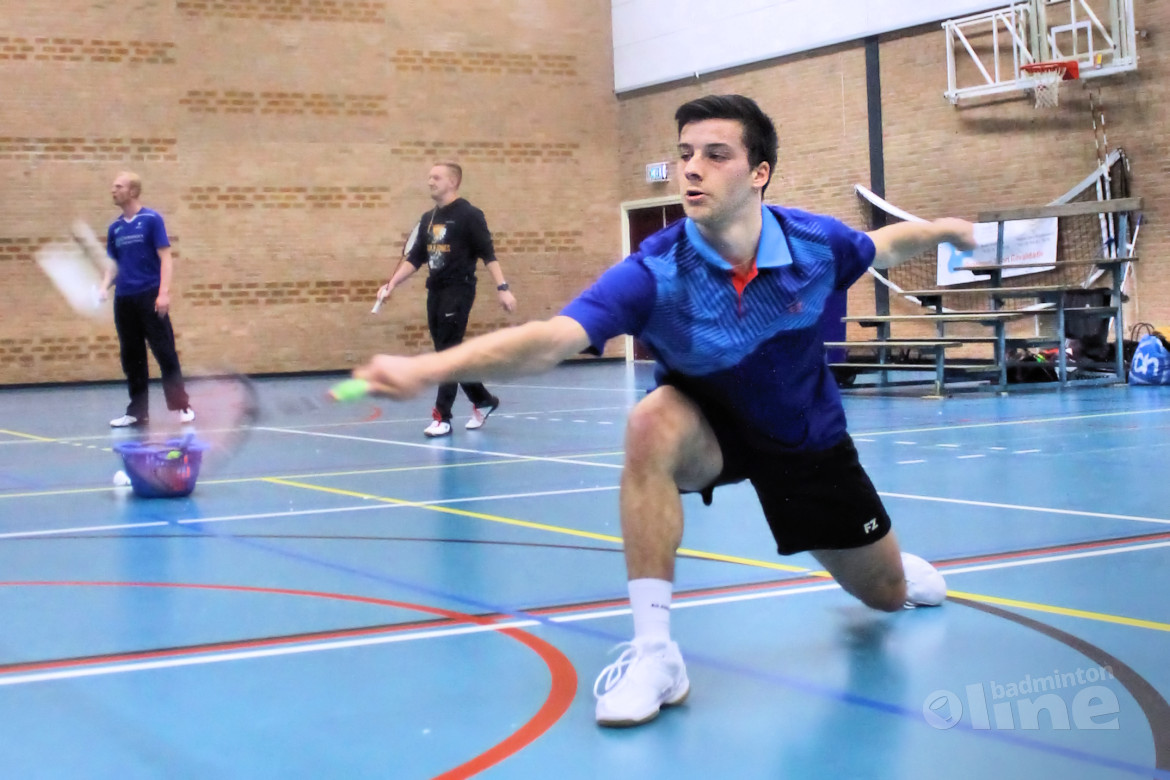 Drie finales voor Bulgaarse topbadmintonner Alex Vlaar in Groningen Drie finales voor Bulgaarse topbadmintonner Alex Vlaar in Groningen