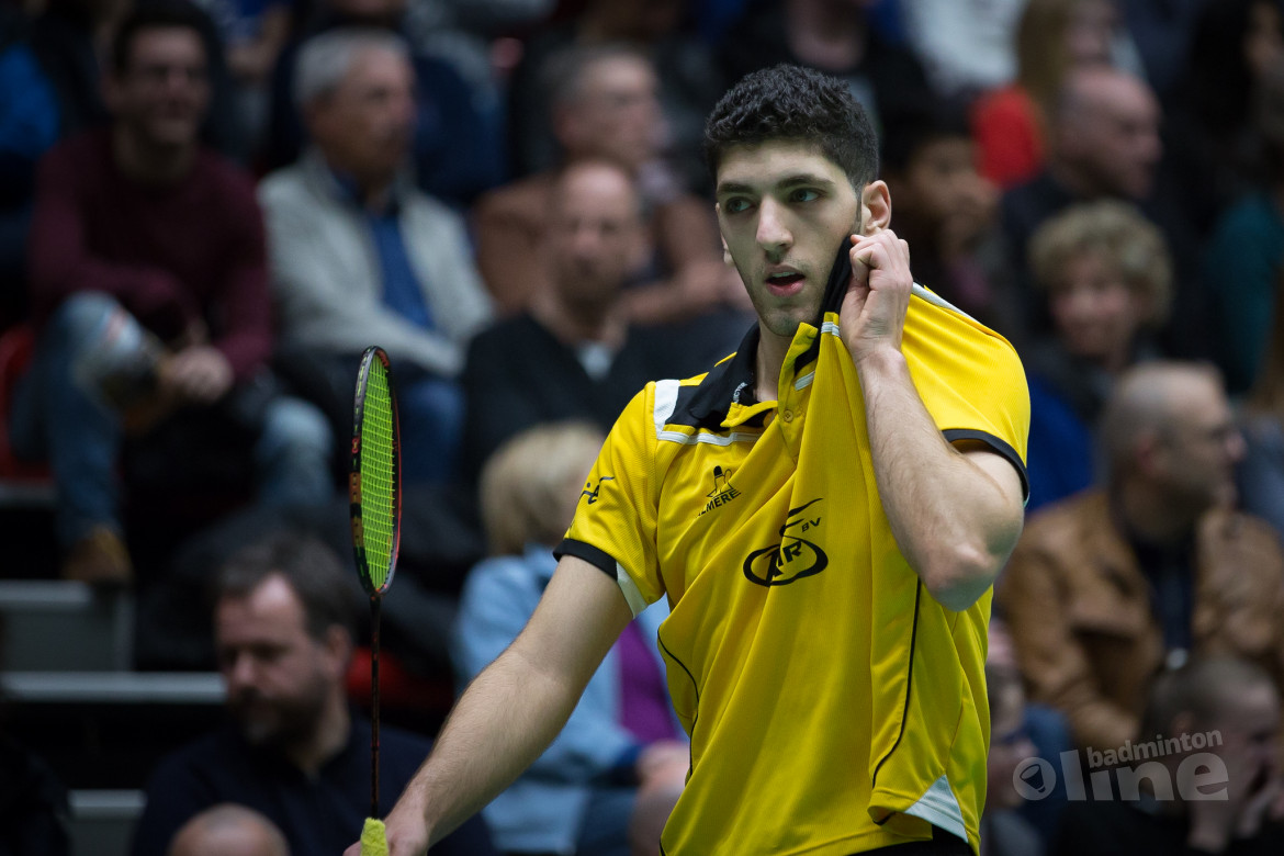 Syrische vluchteling Aram Mahmoud badmintonwinnaar in Gorredijk Syrische vluchteling Aram Mahmoud badmintonwinnaar in Gorredijk