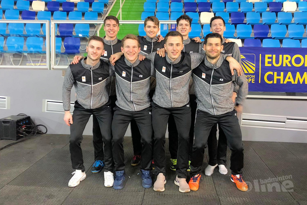 Nederlandse mannen stunten met plek in halve finales EK Badminton Nederlandse mannen stunten met plek in halve finales EK Badminton